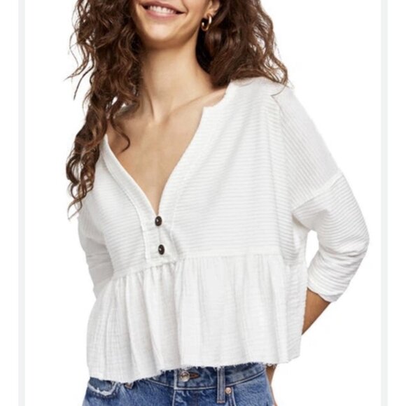 Free People We the Free DALLAS CROP HENLEY TOP IN WHITE Womens Top Size XL - Picture 2 of 10